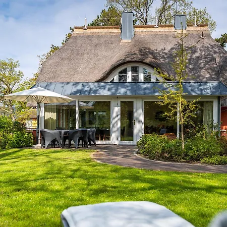 Haus Strandeiche 02 Ahrenshoop